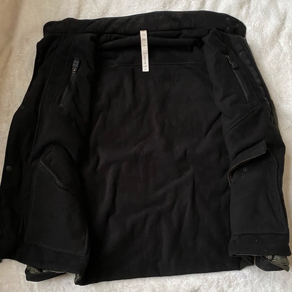 ❗️SOLD❗️Lululemon Men’s Fleece Lined Jacket - Picture 3 of 5